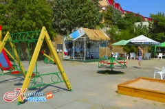 Детская площадка в Эко Вилладж